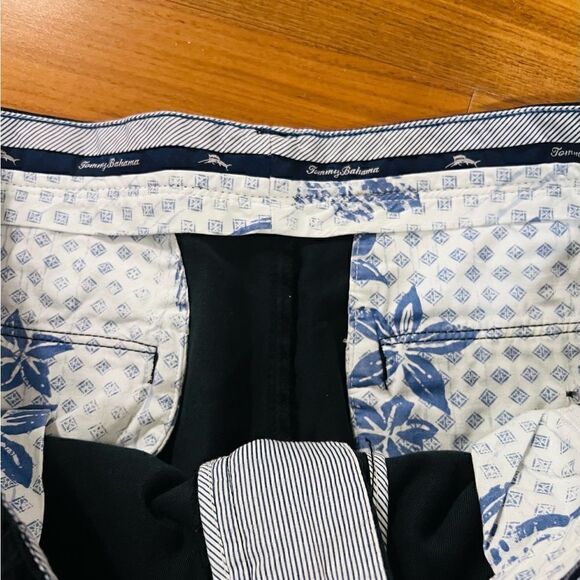 Tommy Bahama mens shorts - Picture 5 of 9